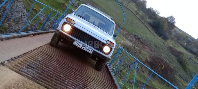LADA (VAZ) Niva 1986, 488,586 km - 1.6 л - Tovuz