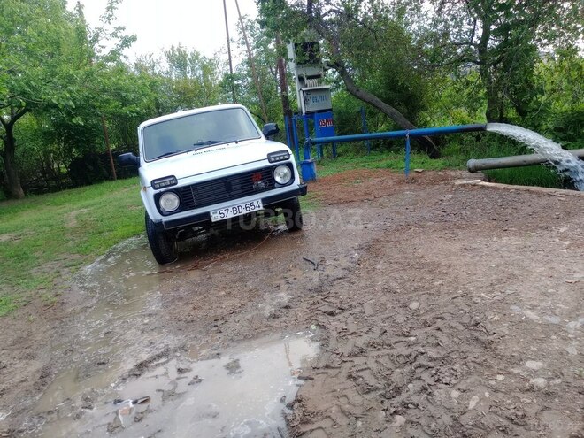 LADA (VAZ) Niva 1986, 488,586 km - 1.6 л - Tovuz