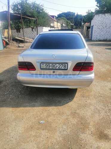 Mercedes E 220 d 2001, 344,054 km - 2.2 л - Bakı