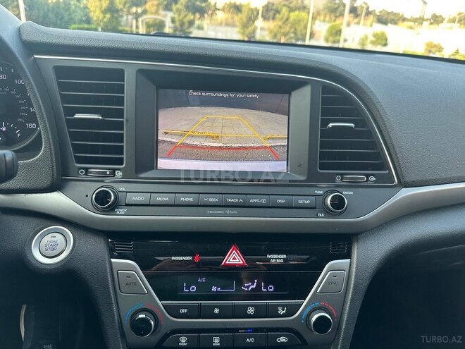 Hyundai Elantra 2017, 83,000 km - 2.0 l - Bakı