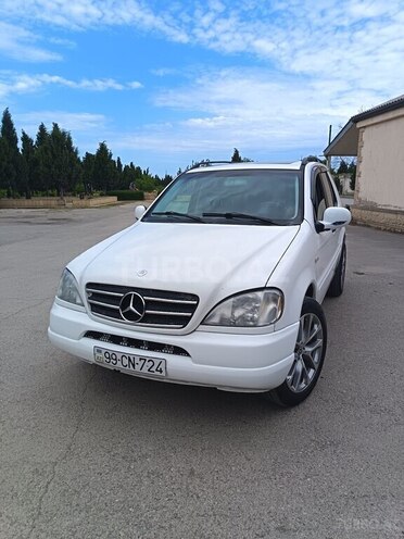 Mercedes ML 320 4MATIC 2000, 332,379 km - 3.2 l - Sumqayıt