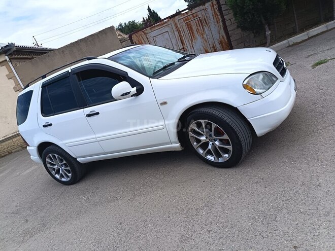 Mercedes ML 320 4MATIC 2000, 332,379 km - 3.2 l - Sumqayıt