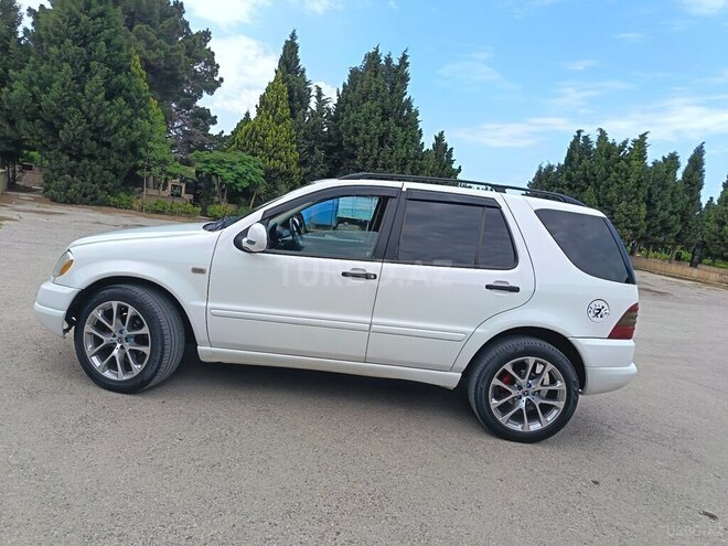 Mercedes ML 320 4MATIC 2000, 332,379 km - 3.2 l - Sumqayıt