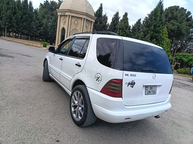 Mercedes ML 320 4MATIC 2000, 332,379 km - 3.2 l - Sumqayıt