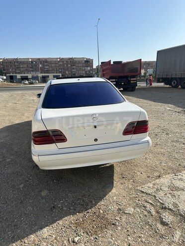 Mercedes E 220 d 2002, 400,000 km - 2.2 l - Bakı