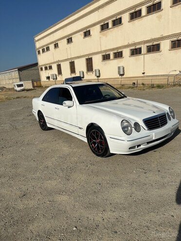 Mercedes E 220 d 2002, 400,000 km - 2.2 l - Bakı