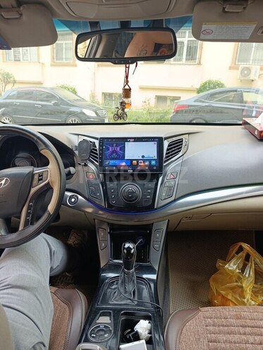 Hyundai i40 2011, 241,500 km - 2.0 л - Bakı