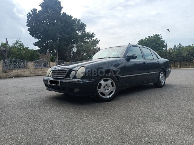 Mercedes E 270 1999, 397,318 km - 2.7 l - Bakı