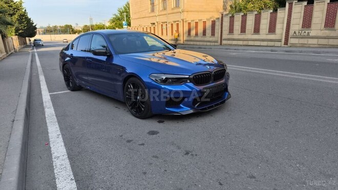 BMW M5-8