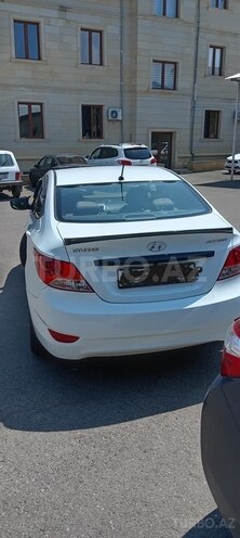 Hyundai Accent 2013, 220,538 km - 1.6 l - Tovuz