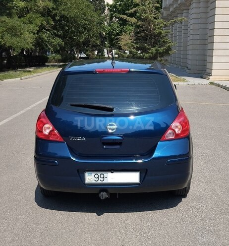 Nissan Tiida-7