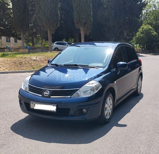 Nissan Tiida-3