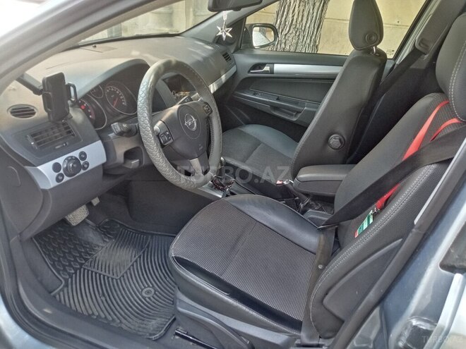 Opel Astra 2006, 424,000 km - 1.8 l - Bakı
