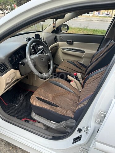 Hyundai Verna 2010, 352,000 km - 1.5 l - Bakı