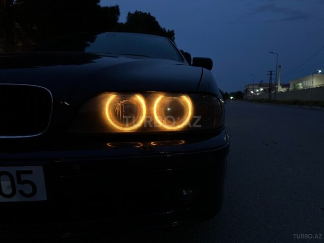 BMW 525 2001, 386,000 km - 2.5 l - Bakı