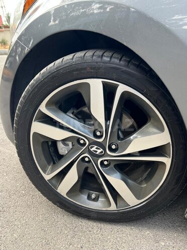 Hyundai Elantra 2015, 162,000 km - 1.8 l - Bakı