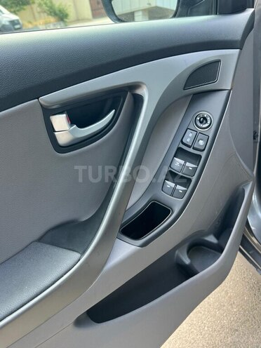 Hyundai Elantra 2015, 162,000 km - 1.8 l - Bakı
