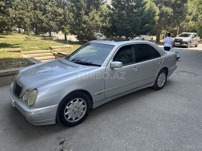 Mercedes E 280 1999, 306,000 km - 2.8 l - Bakı