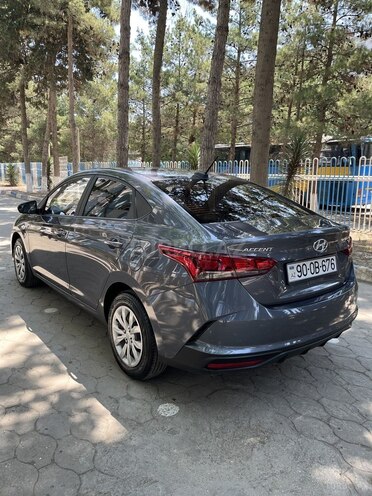 Hyundai Accent 2022, 39,300 km - 1.6 л - Sumqayıt