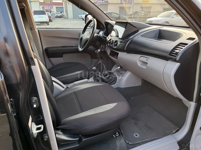 Mitsubishi L200 2007, 334,500 km - 2.5 l - Sumqayıt