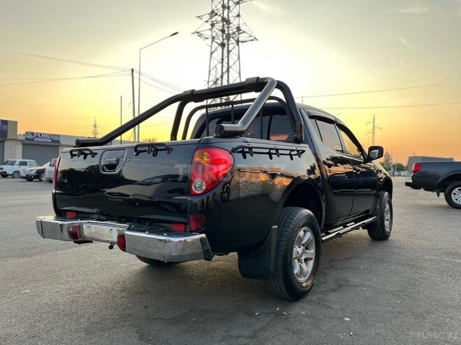 Mitsubishi L200 2007, 334,500 km - 2.5 l - Sumqayıt