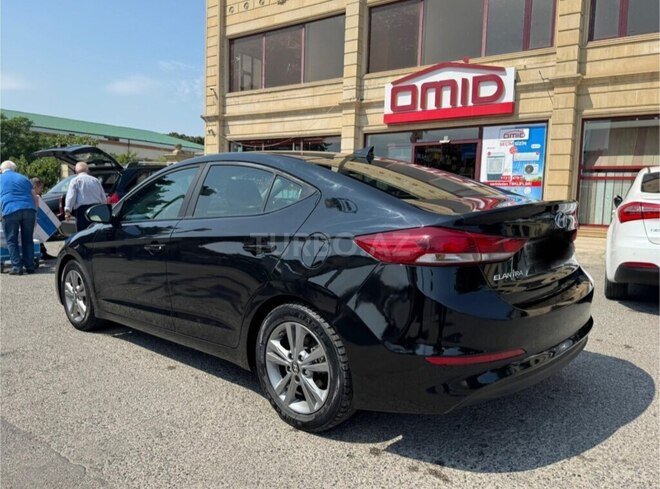 Hyundai Elantra 2017, 103,000 km - 2.0 l - Bakı