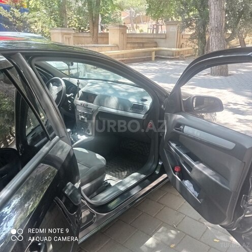 Opel Astra 2006, 263,000 km - 1.4 l - Bakı