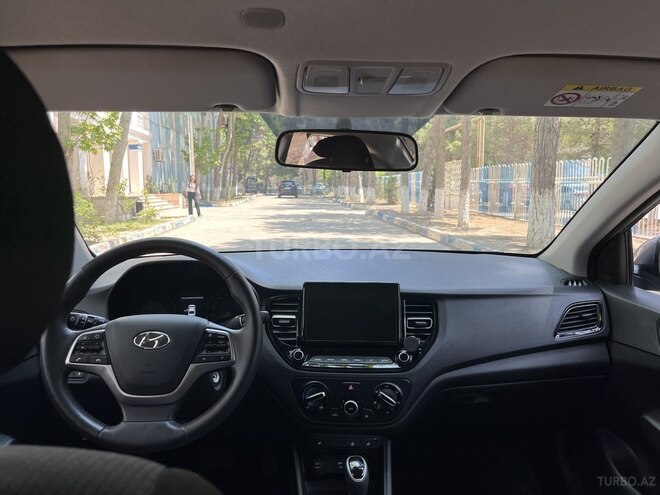 Hyundai Accent 2022, 39,300 km - 1.6 л - Sumqayıt