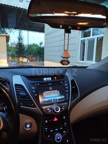 Hyundai Elantra 2014, 94,734 km - 1.8 l - Şirvan