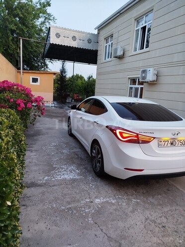 Hyundai Elantra 2014, 94,734 km - 1.8 l - Şirvan