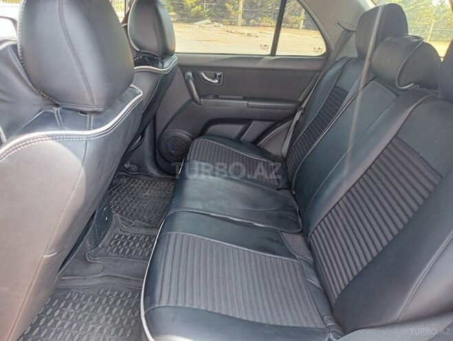 Kia Sorento-12