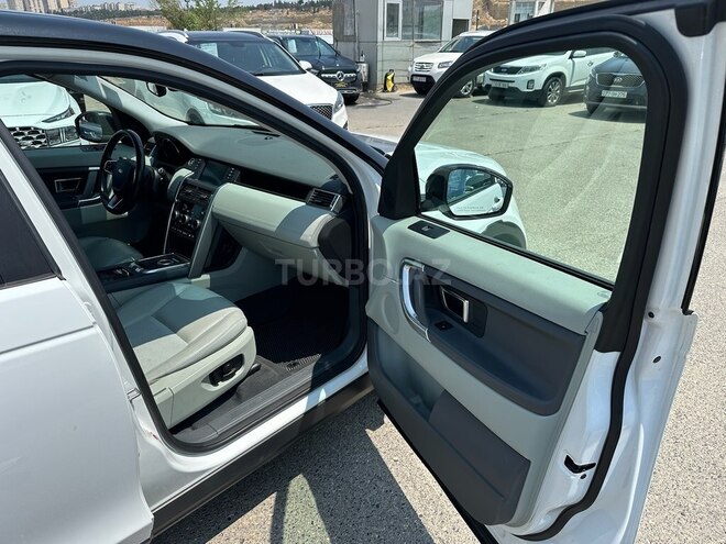 Land Rover Discovery Sport 2015, 131,000 km - 2.0 l - Bakı