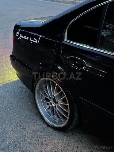 BMW 525 2001, 386,000 km - 2.5 l - Bakı