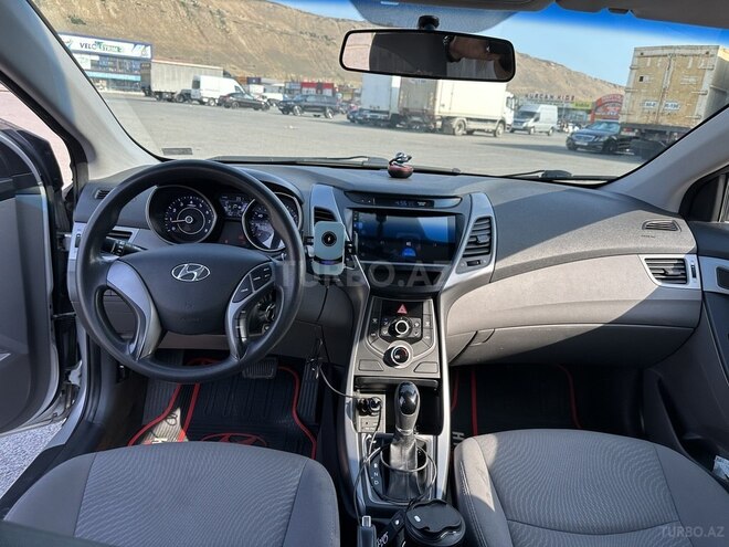 Hyundai Elantra 2015, 244,781 km - 1.8 л - Bakı