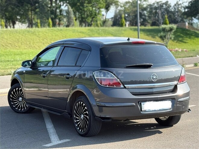 Opel Astra 2009, 290,000 km - 1.6 l - Gəncə