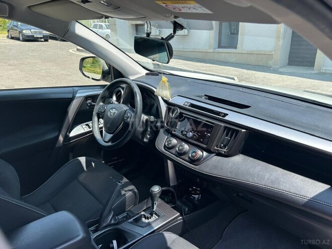 Toyota RAV4 2016, 135,500 km - 2.0 l - Bakı