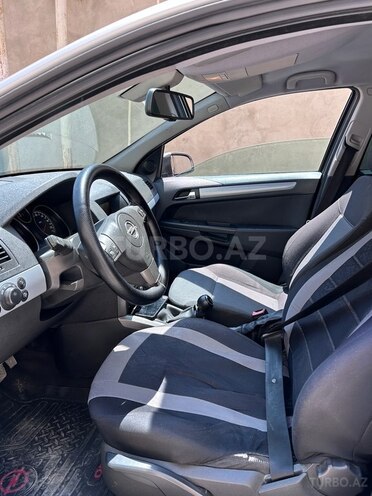 Opel Astra 2006, 380,000 km - 1.3 l - Bakı