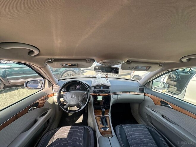 Mercedes E 220 d 2003, 370,000 km - 2.2 l - Bakı
