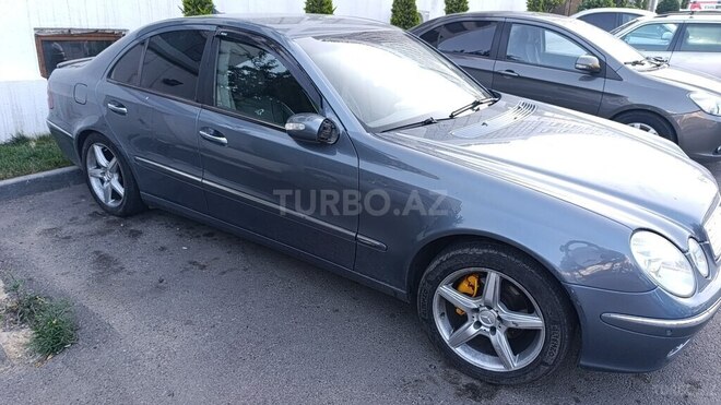 Mercedes E 220 d 2003, 370,000 km - 2.2 l - Bakı