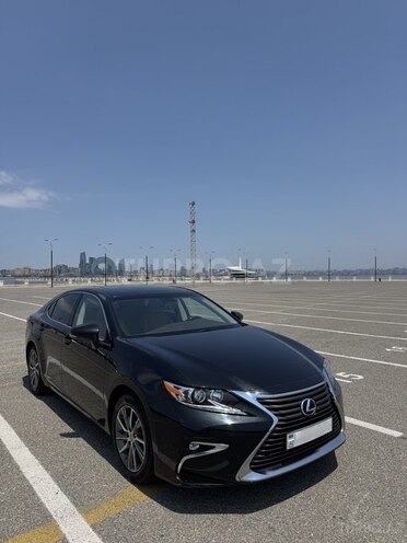 Lexus ES 300h 2017, 115,900 km - 2.5 l - Bakı