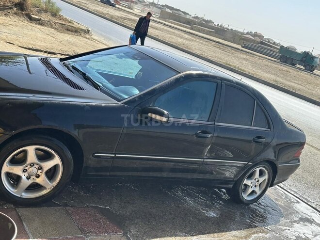 Mercedes C 320 2001, 290,000 km - 3.2 л - Bakı