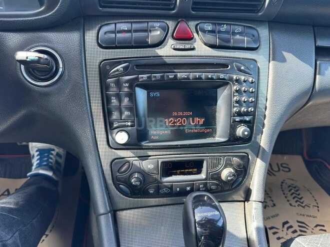 Mercedes C 320 2001, 290,000 km - 3.2 л - Bakı