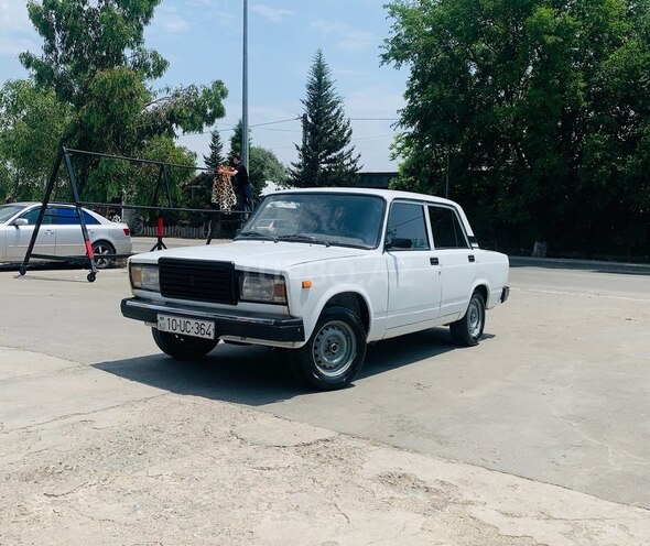LADA (VAZ) 2107 2004, 94,360 km - 1.6 l - Sabirabad