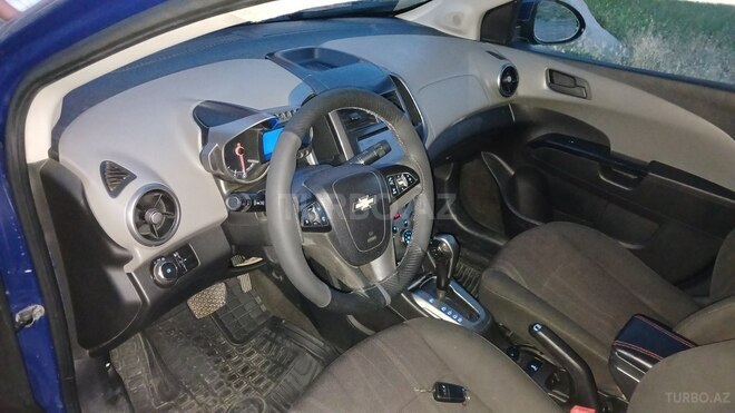 Chevrolet Aveo-4