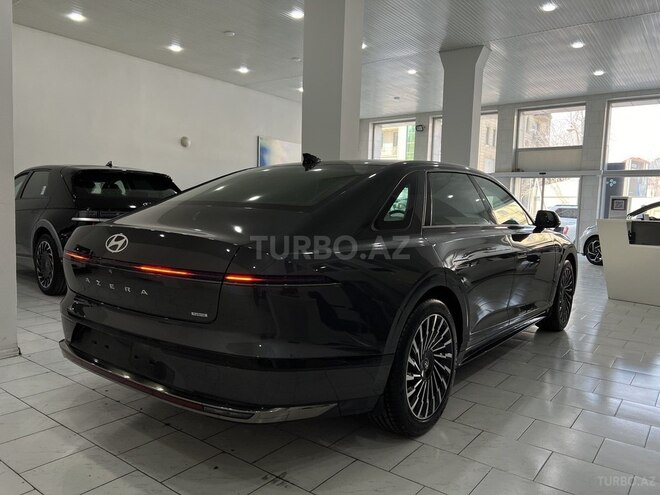 Hyundai Azera-5