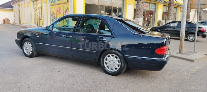 Mercedes E 230 1996, 321,456 km - 2.3 l - Bakı