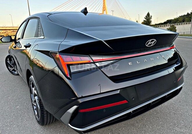 Hyundai Elantra 2024, 17,500 km - 1.6 л - Bakı