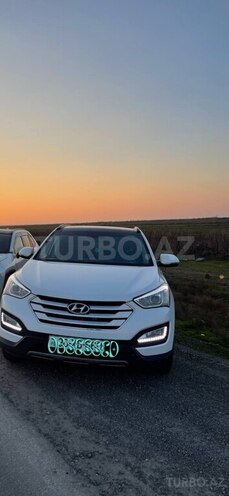 Hyundai Santa Fe-1