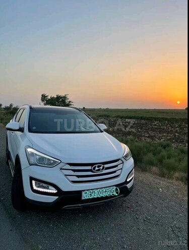 Hyundai Santa Fe-5