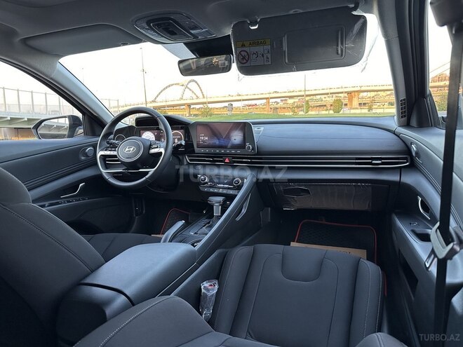 Hyundai Elantra 2024, 17,500 km - 1.6 л - Bakı